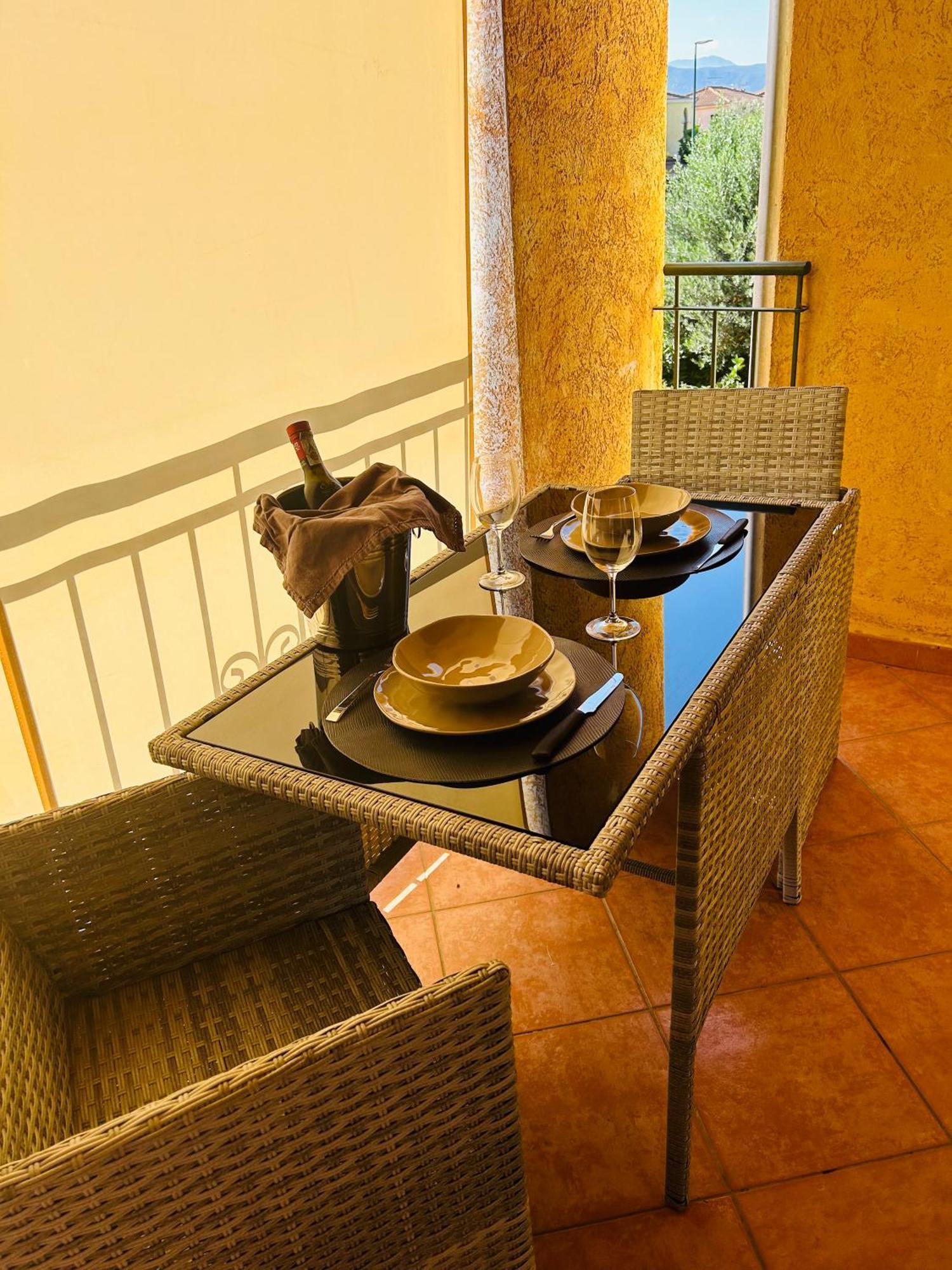 P. Home La Maddalena  Exterior photo